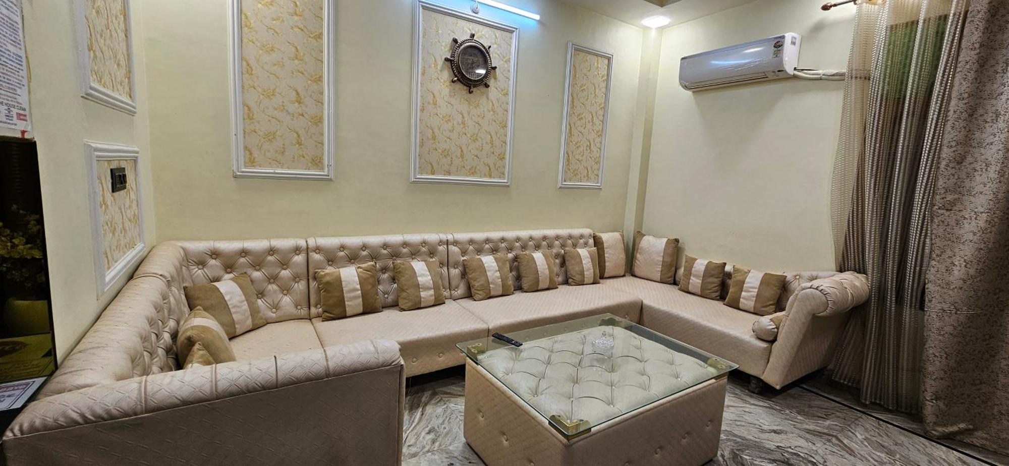 לקנאו Blessing'S Home Stay 4 Bedroom Luxury Villa מראה חיצוני תמונה